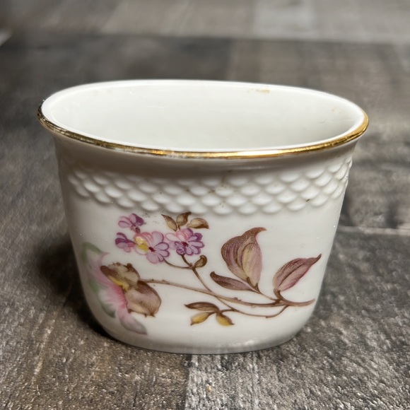 Vintage Thomas R Miniature Oval Vase Hand Painted Gold Rim Made Germany - Picture 2 of 6